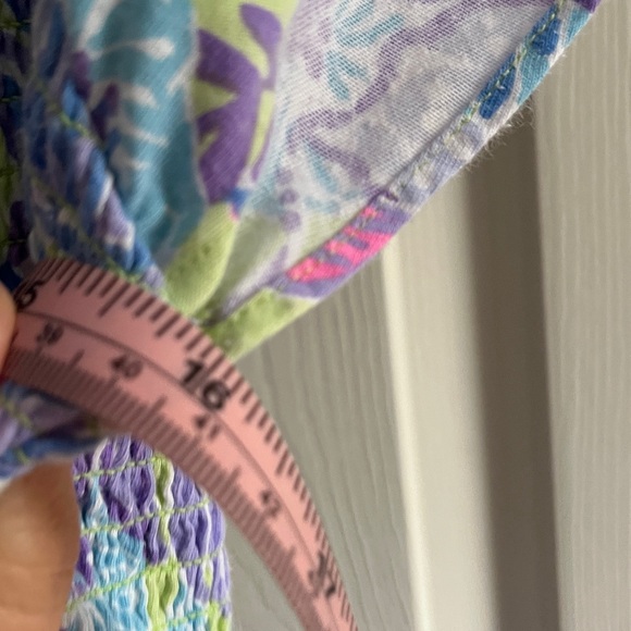 Lilly Pulitzer Jilly Smocked
Midi Dress Ruffle Floral
Printed Resort Size L A31 - Picture 7 of 12